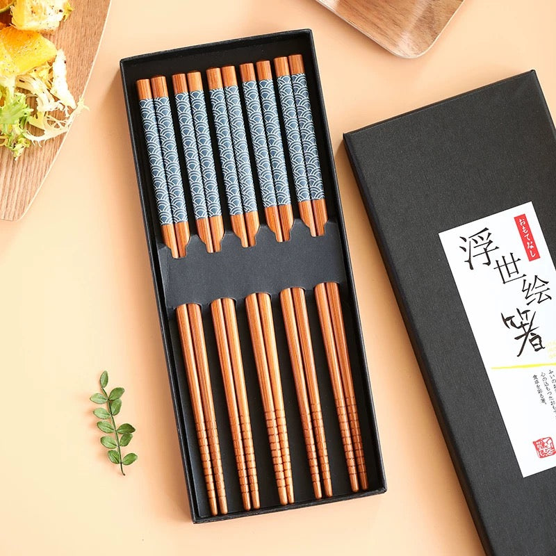 Seigaiha Bamboo Chopsticks Set