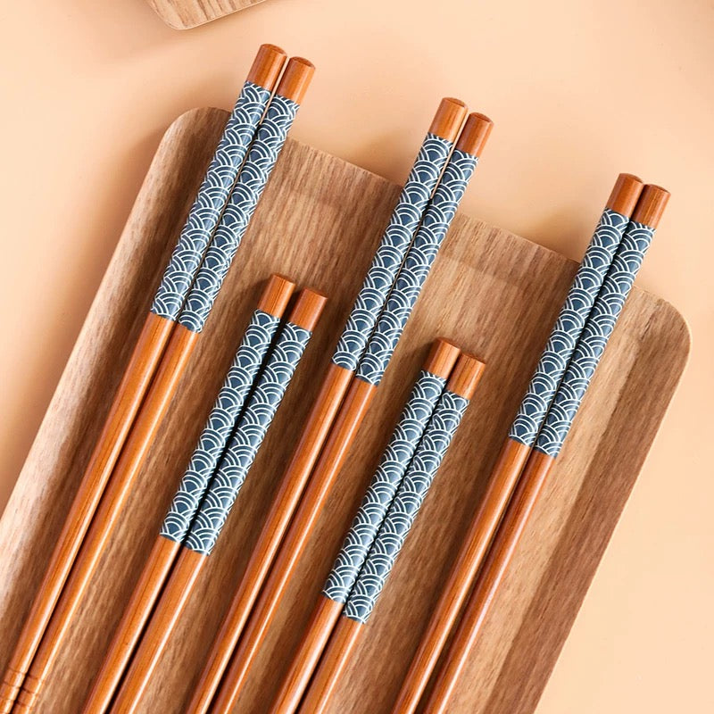 Seigaiha Bamboo Chopsticks Set