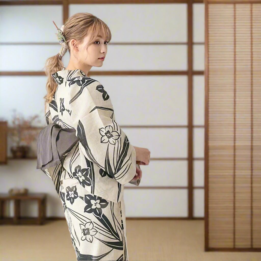 Women Kikyo Yukata Robe and Obi Belt Set