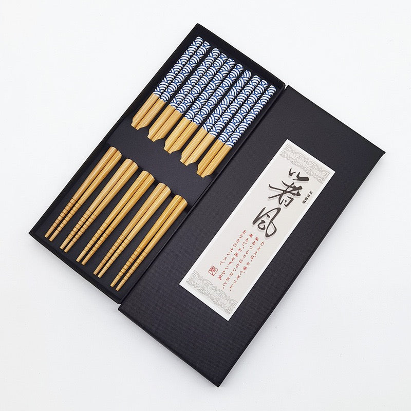 Seigaiha Bamboo Chopsticks Set