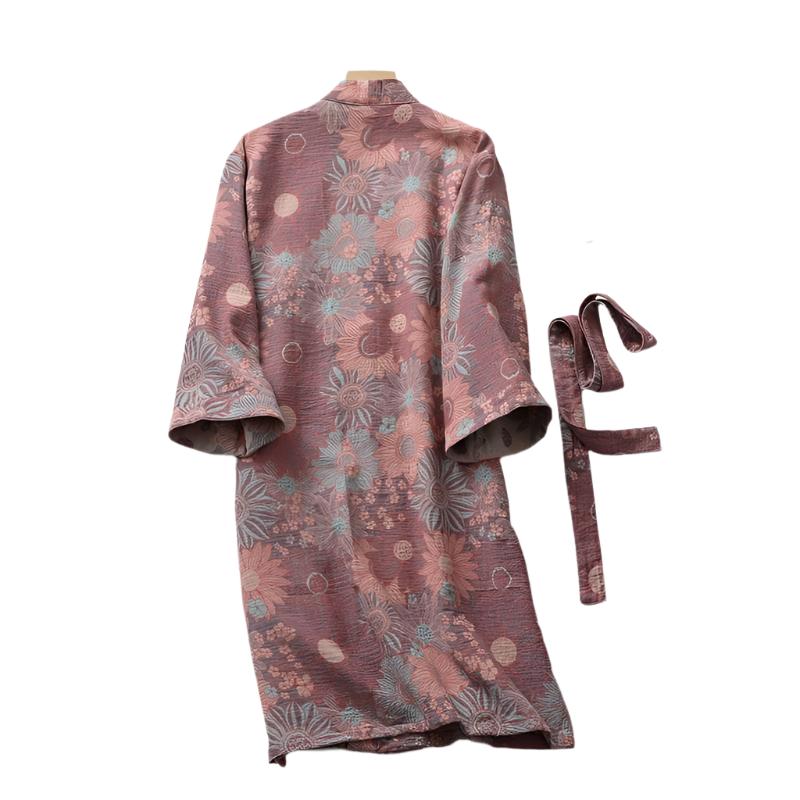 Mum Blossom Yukata Bathrobe