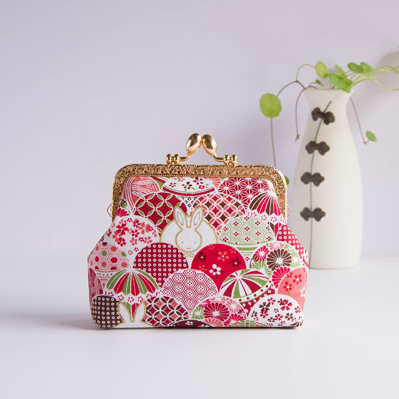 Japanese Motifs Hiding Rabbit Coin Purse