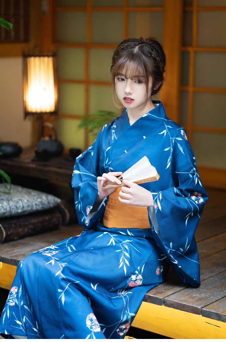 Women Blue Branches Yukata Robe